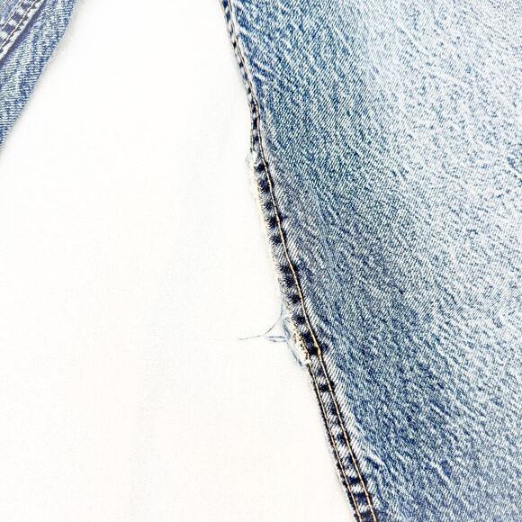 Zara Mom Jeans Vintage Wash Denim Distressed Hem Detailing Size 10 - Picture 6 of 8